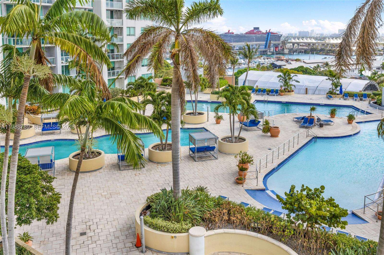 Vizcayne South at 253 2 St, Miami, FL 33132 - For Rent photo 1