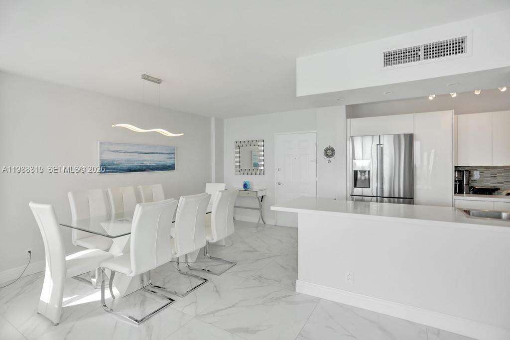 The Wave at 2501 Ocean Dr, Hollywood, FL 33019 - For Rent photo 12