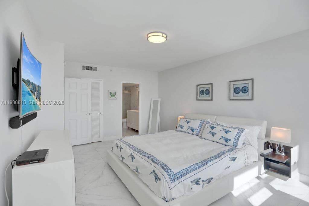 The Wave at 2501 Ocean Dr, Hollywood, FL 33019 - For Rent photo 19
