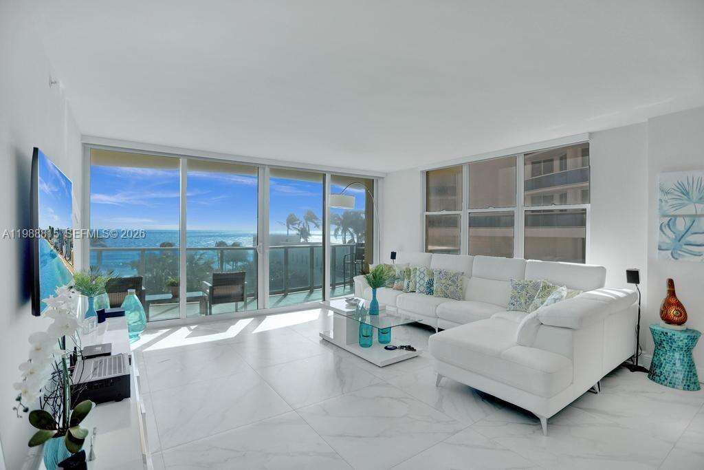 The Wave at 2501 Ocean Dr, Hollywood, FL 33019 - For Rent photo 7