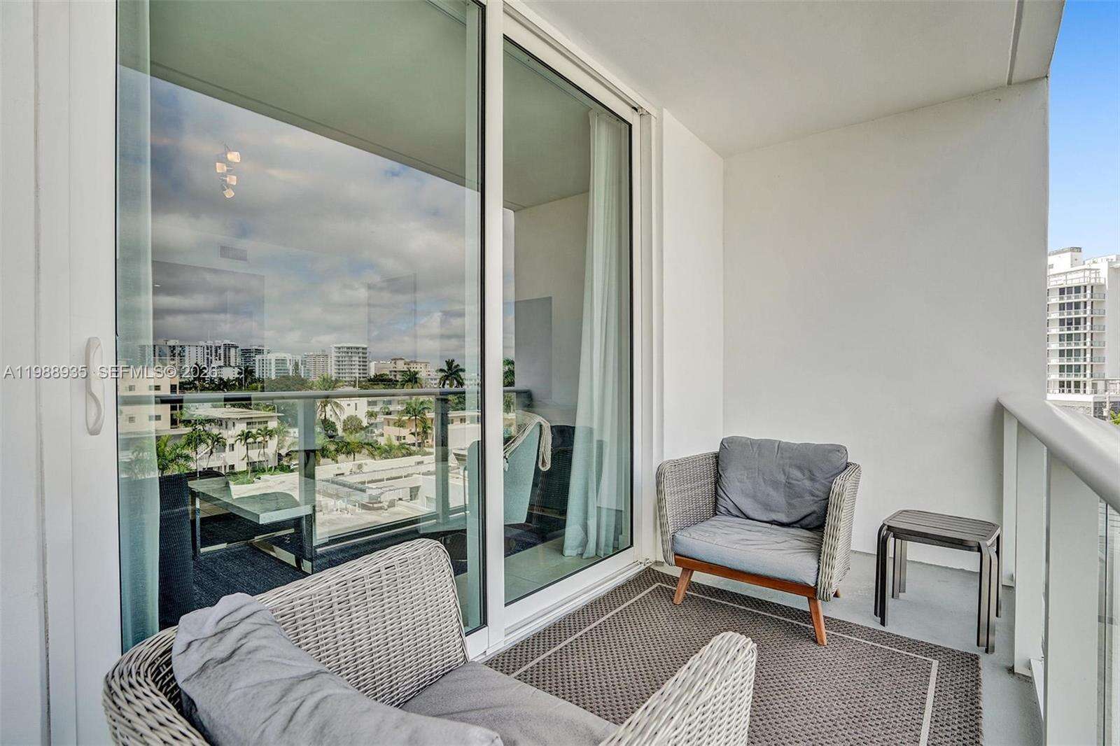 Tiffany House at 401 Birch Rd, Fort Lauderdale, FL 33304 - For Rent photo 35