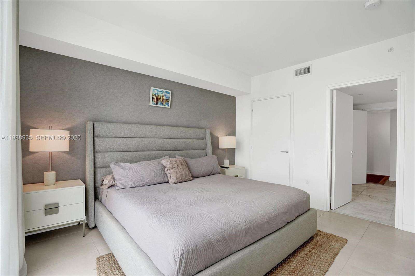 Tiffany House at 401 Birch Rd, Fort Lauderdale, FL 33304 - For Rent photo 6