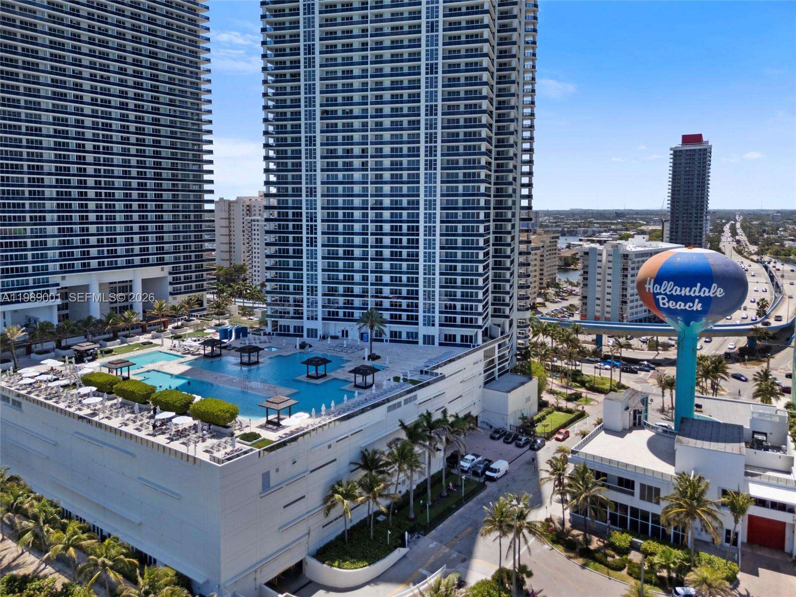 The Beach Club Two at 1830 Ocean Dr, Hallandale Beach, FL 33009 - For Rent photo 21