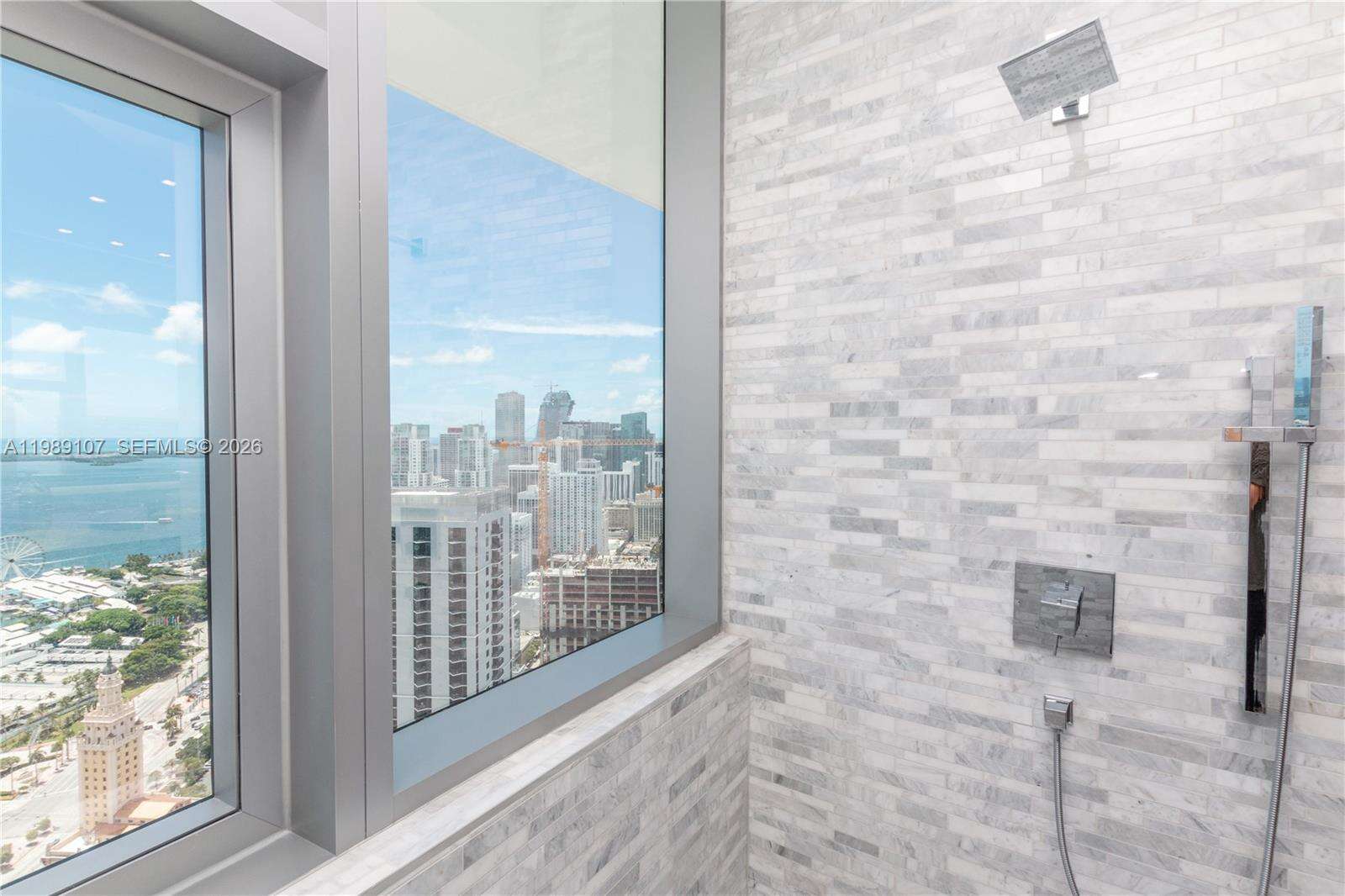 Paramount Miami Worldcenter at 851 1 Ave, Miami, FL 33132 - For Rent photo 18