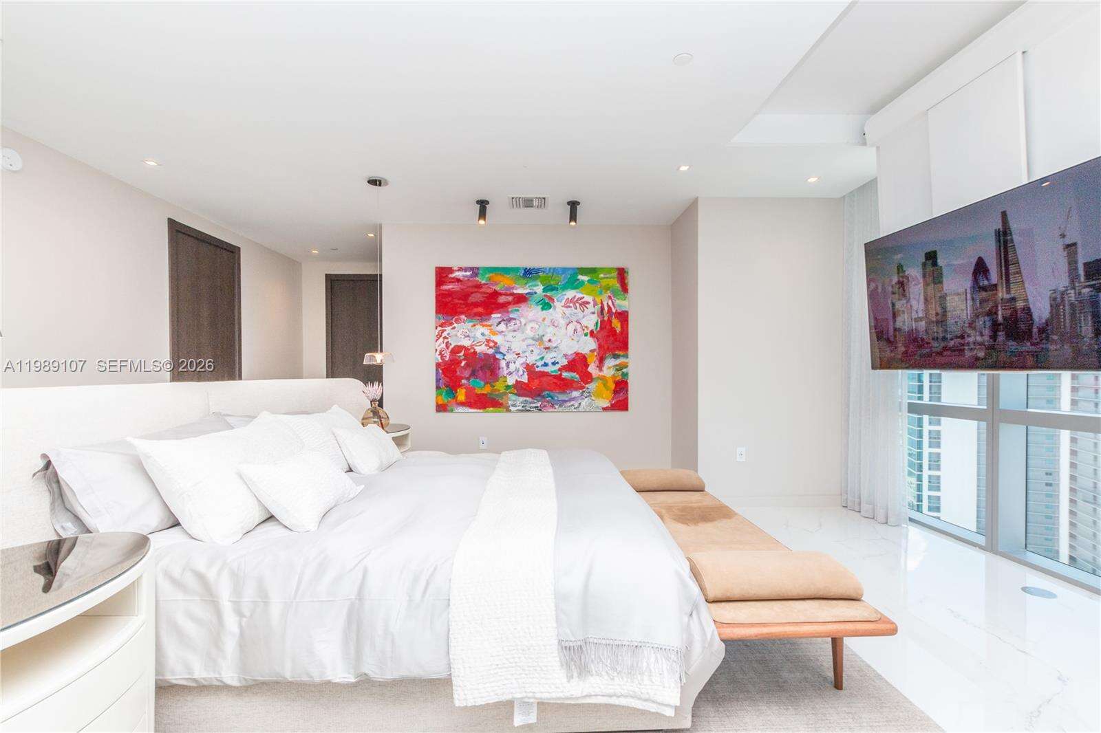 Paramount Miami Worldcenter at 851 1 Ave, Miami, FL 33132 - For Rent photo 27