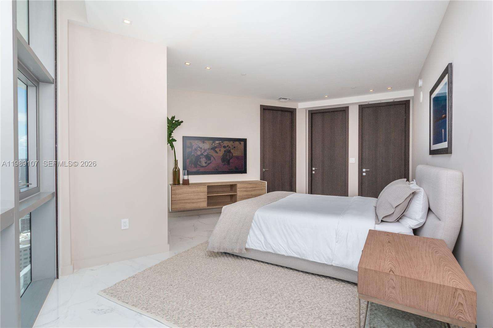 Paramount Miami Worldcenter at 851 1 Ave, Miami, FL 33132 - For Rent photo 34