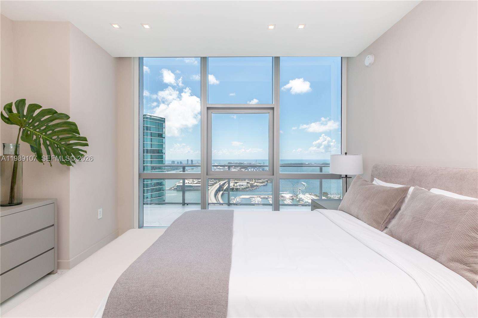 Paramount Miami Worldcenter at 851 1 Ave, Miami, FL 33132 - For Rent photo 64