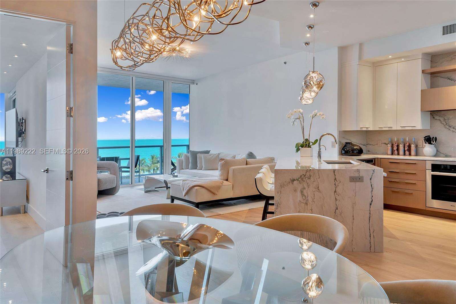 Continuum South Tower at 100 Pointe Dr, Miami Beach, FL 33139 - For Rent photo 20