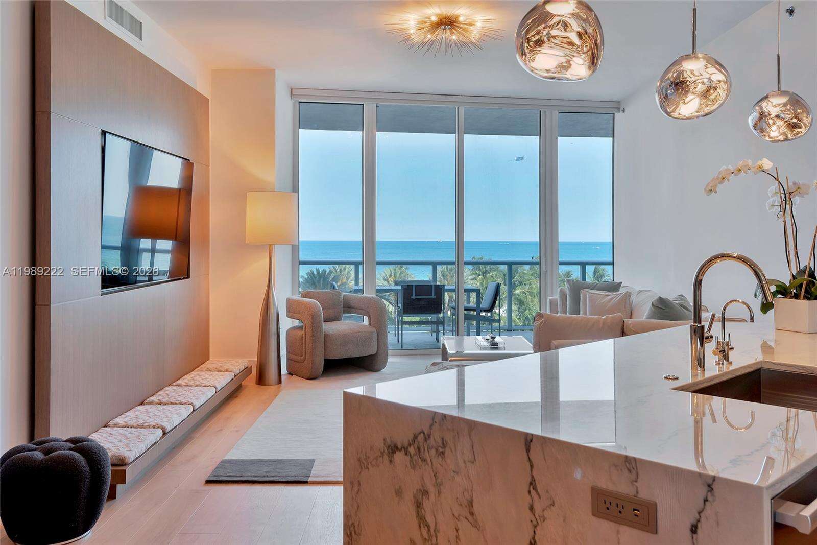 Continuum South Tower at 100 Pointe Dr, Miami Beach, FL 33139 - For Rent photo 24