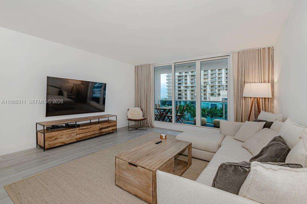 Roney Palace at Miami Beach, FL 33139 - For Rent photo 4