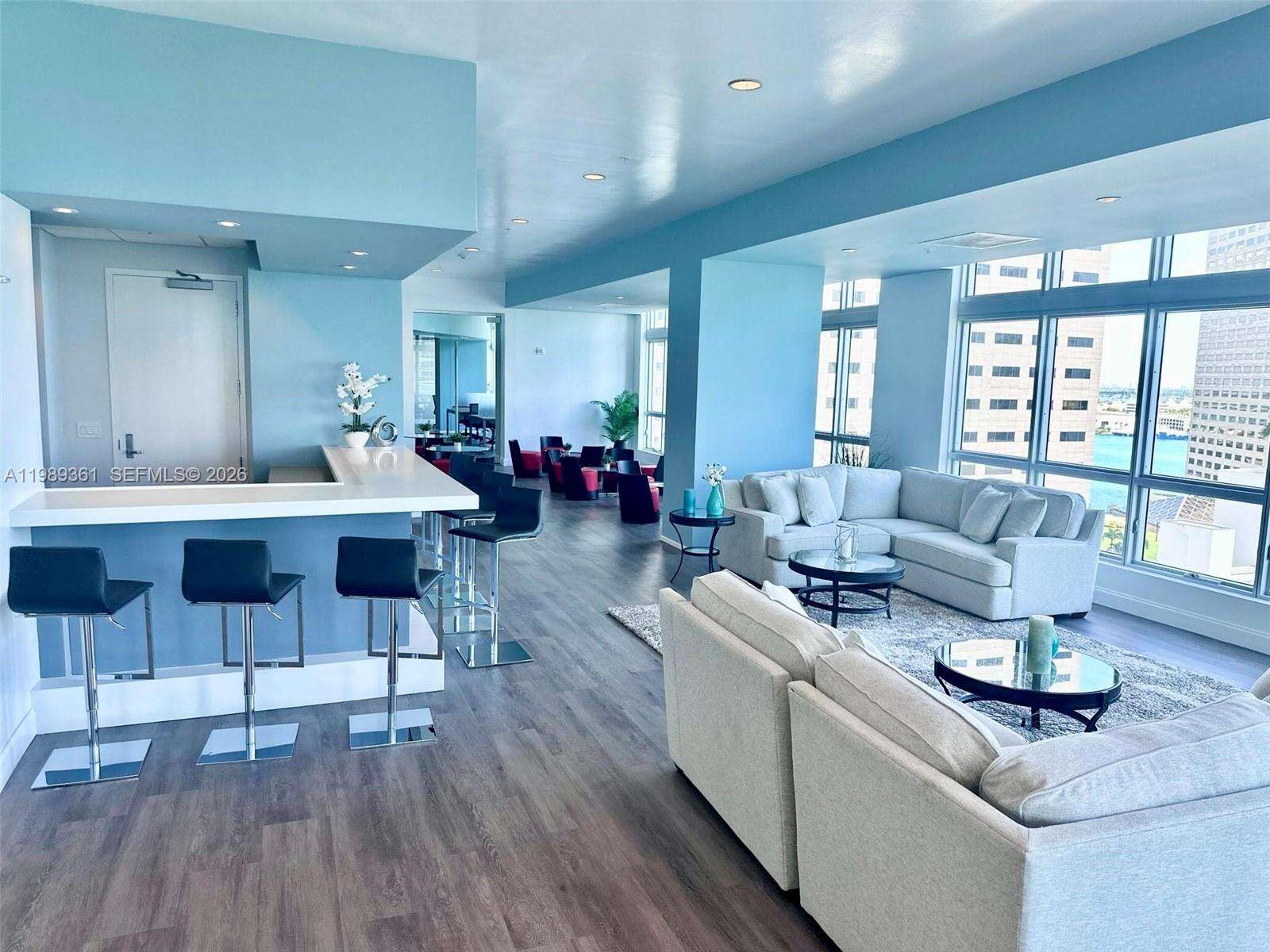 Met 1 at 300 Biscayne Blvd, Miami, FL 33131 - For Rent photo 31