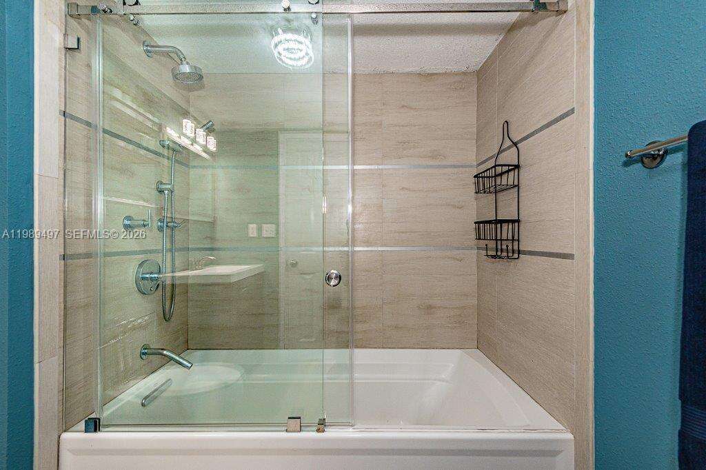 Flamingo South Beach at 1500 Bay Rd, Miami Beach, FL 33139 - For Rent photo 12