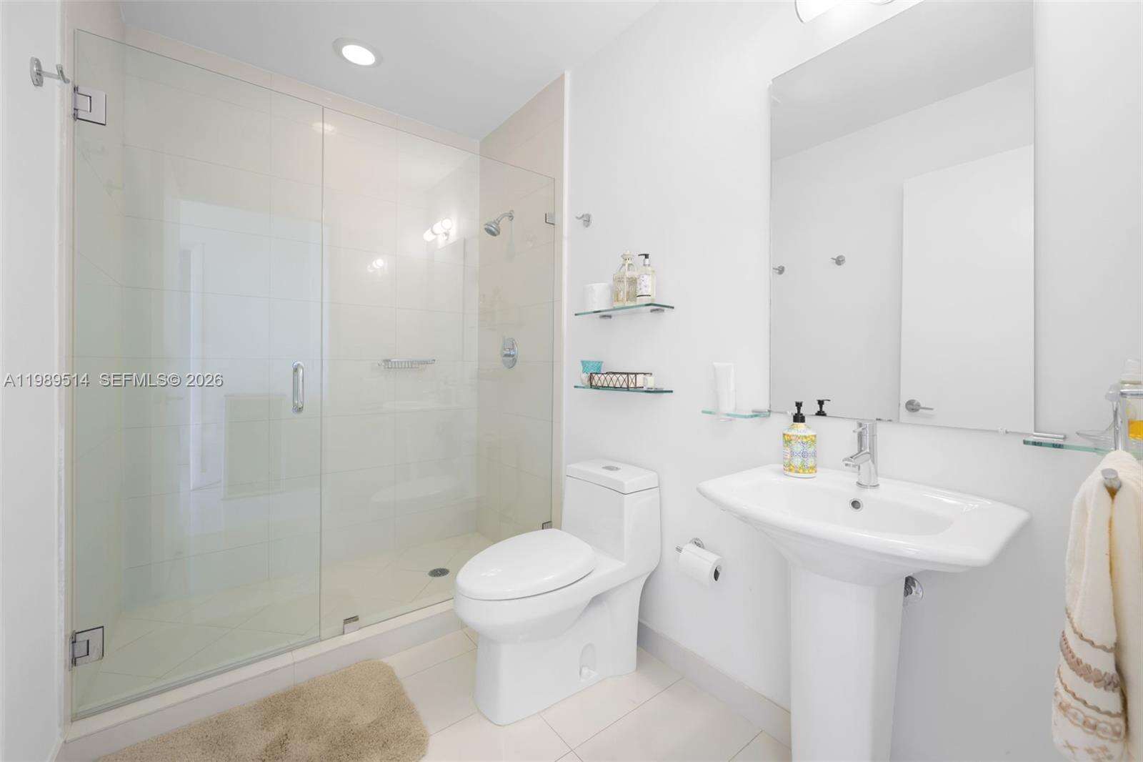 Paramount Bay at 2020 Bayshore Dr, Miami, FL 33137 - For Rent photo 13