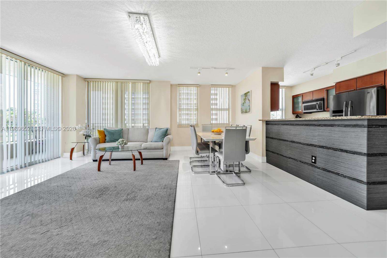 2080 Ocean Dr, Hallandale Beach, FL 33009 - For Rent photo 3