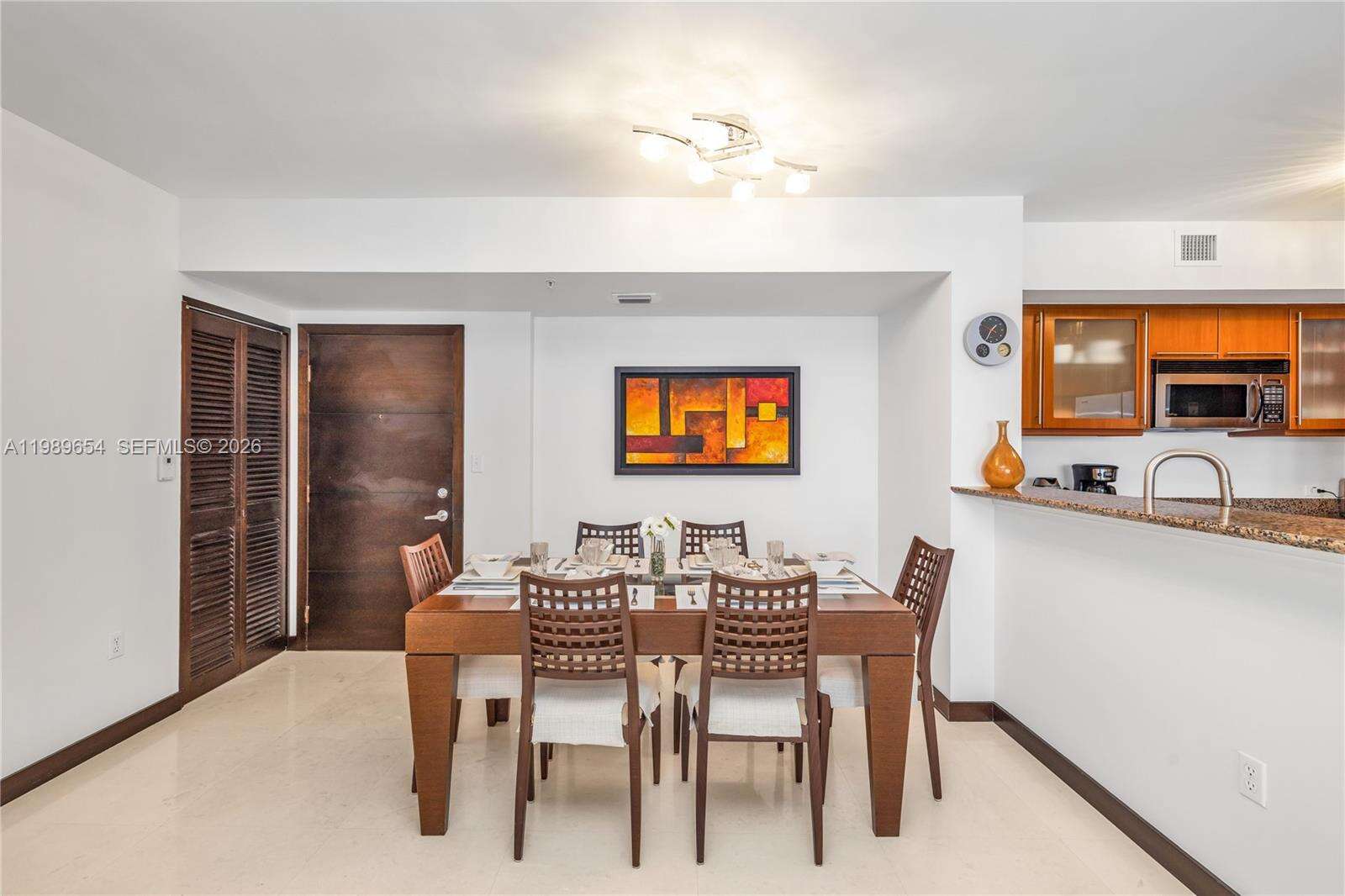 2080 Ocean Dr, Hallandale Beach, FL 33009 - For Rent photo 11
