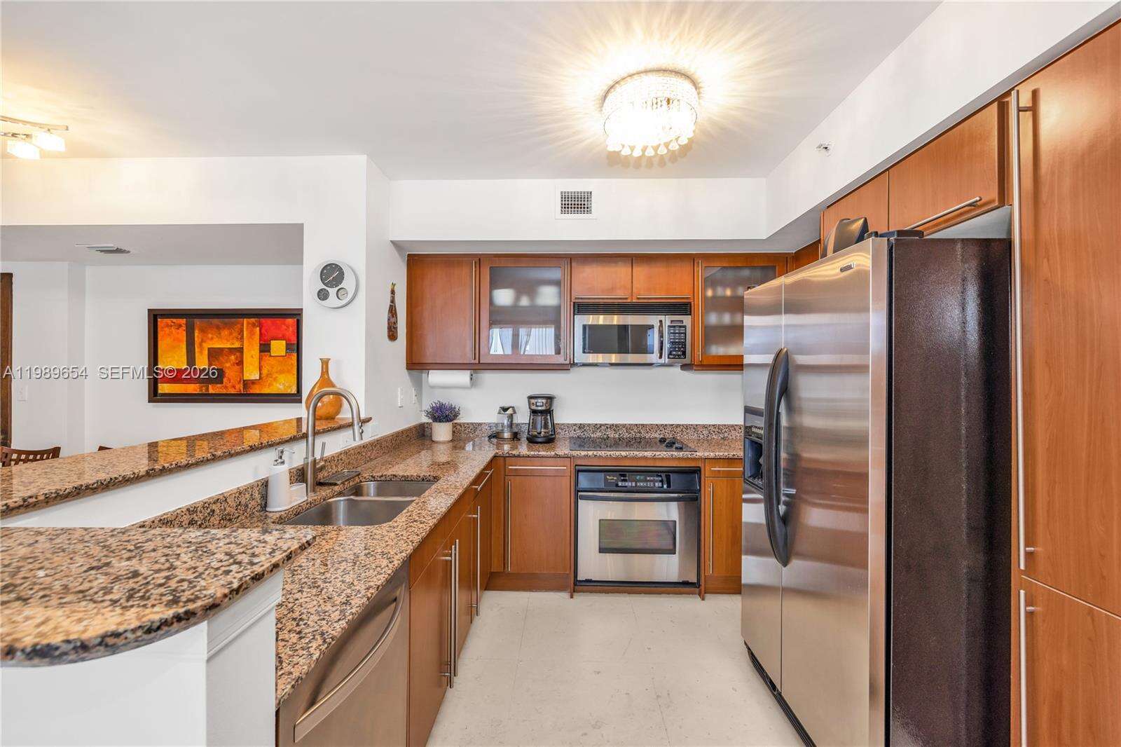 2080 Ocean Dr, Hallandale Beach, FL 33009 - For Rent photo 12
