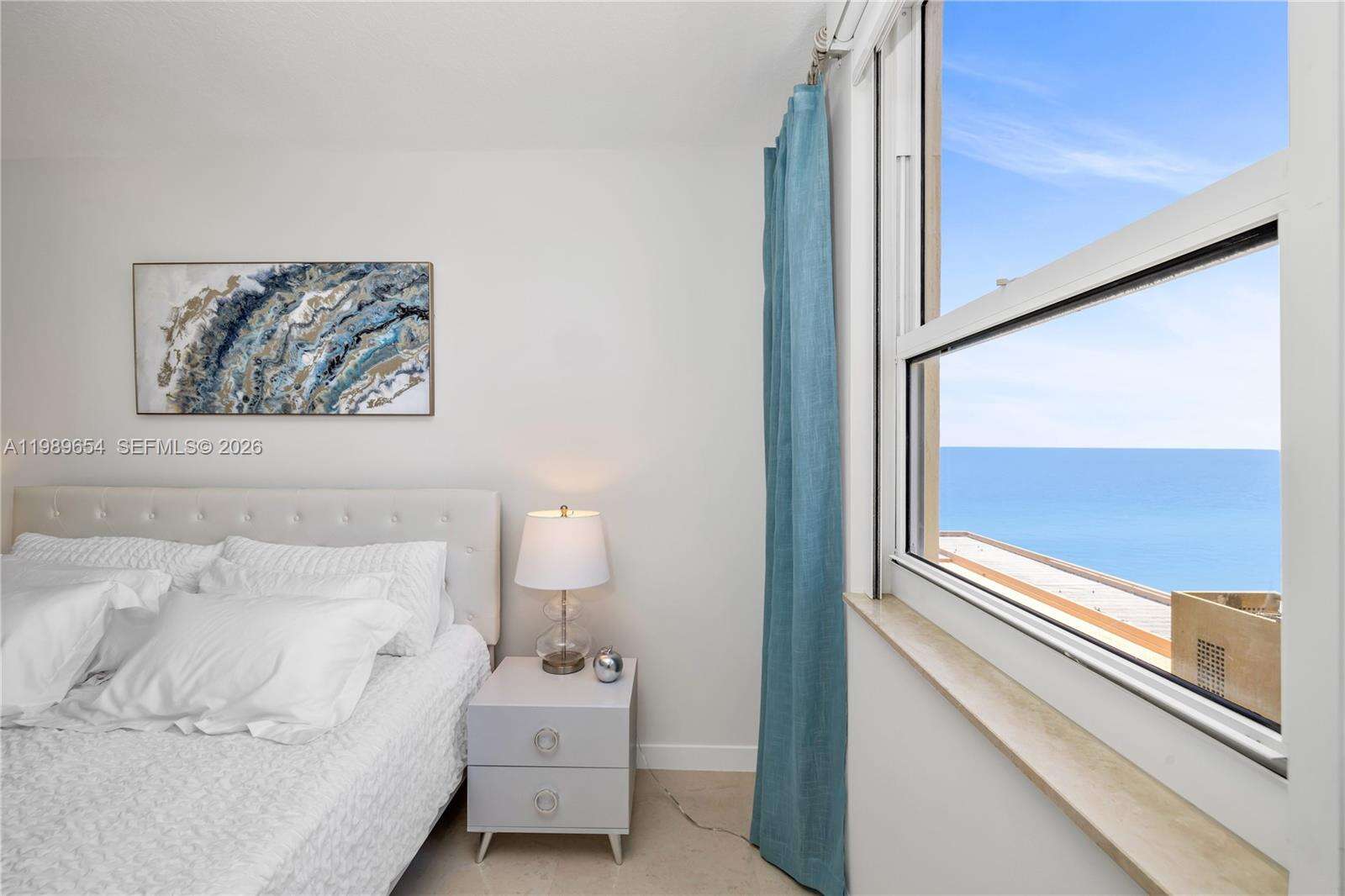 2080 Ocean Dr, Hallandale Beach, FL 33009 - For Rent photo 17