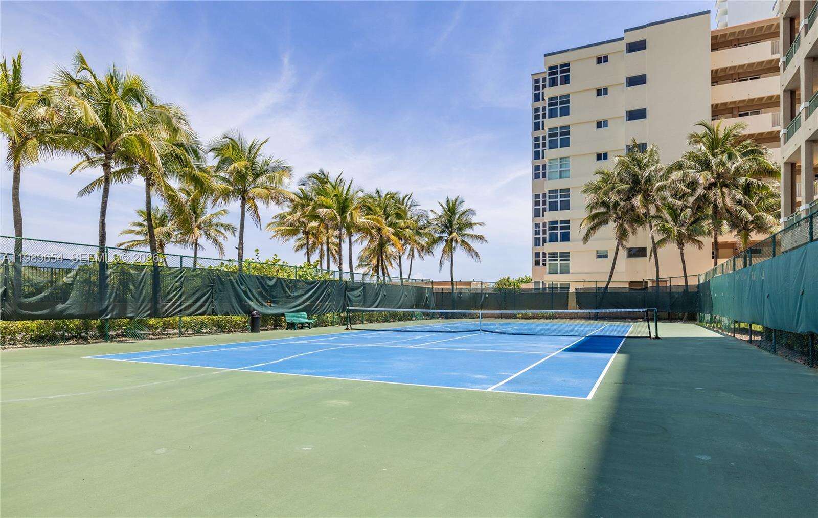 2080 Ocean Dr, Hallandale Beach, FL 33009 - For Rent photo 33