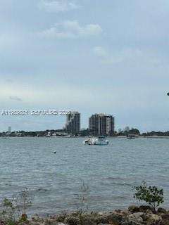 Opera Tower at 1750 Bayshore Dr, Miami, FL 33132 - For Rent photo 14