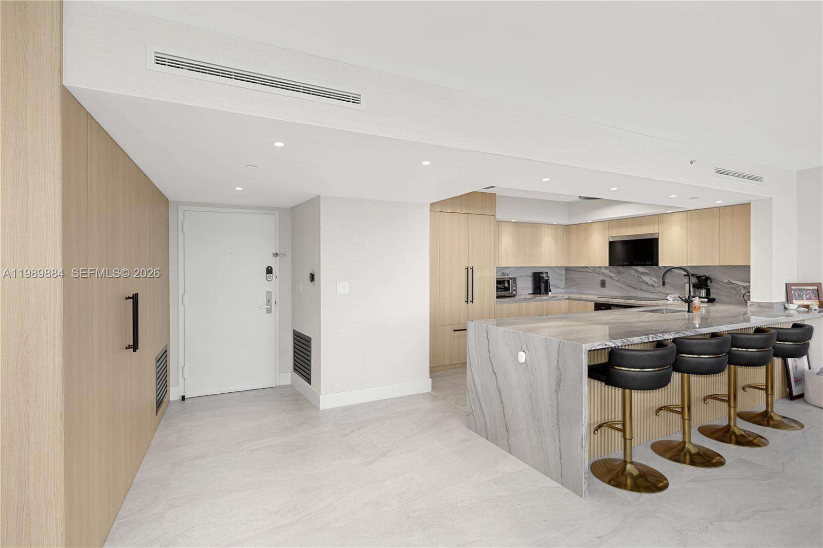 1800 Sunset Harbour Dr, Miami Beach, FL 33139 - For Rent photo 13