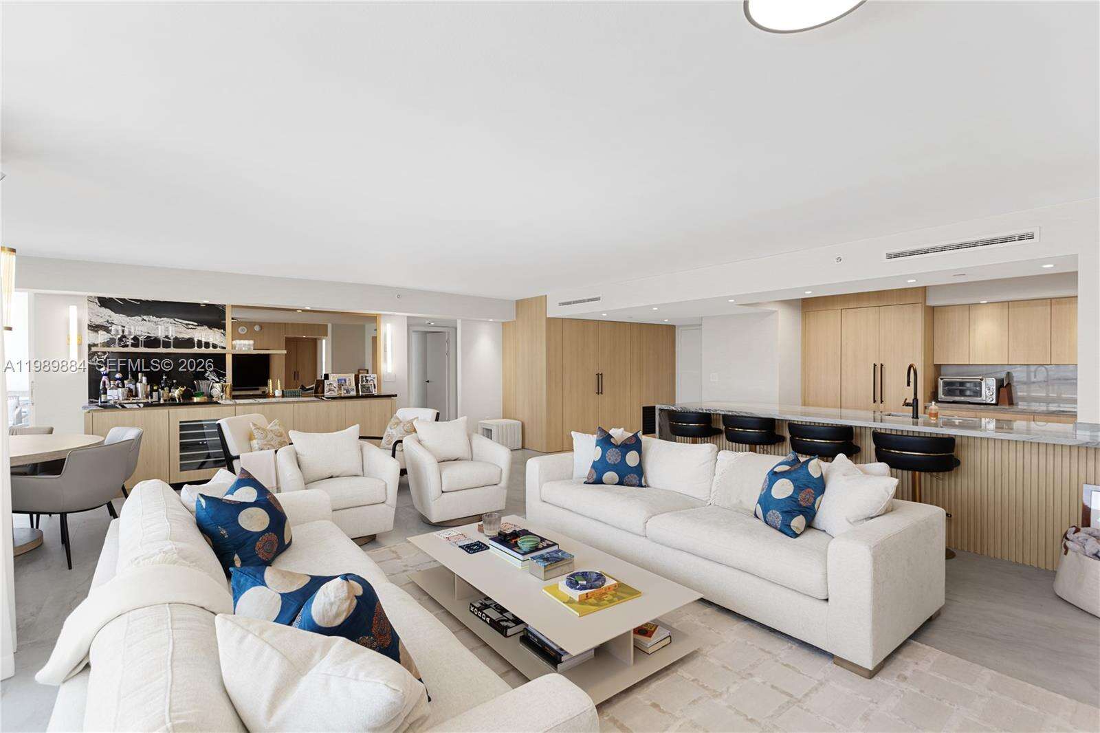 1800 Sunset Harbour Dr, Miami Beach, FL 33139 - For Rent photo 3