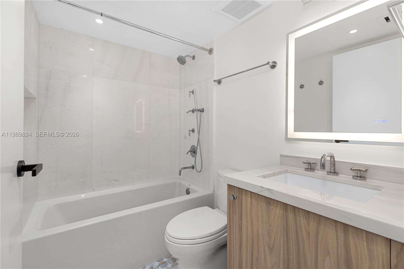 1800 Sunset Harbour Dr, Miami Beach, FL 33139 - For Rent photo 41