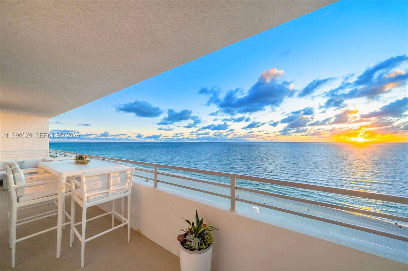 Oceanside Plaza at 5555 Collins Ave, Miami Beach, FL 33140 - For Rent photo 5