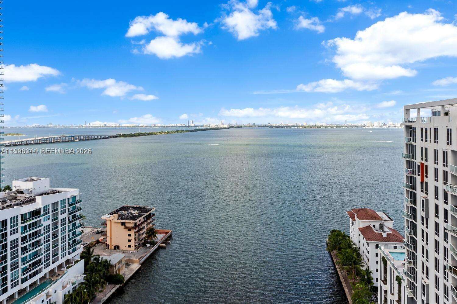 Icon Bay at 460 28 St, Miami, FL 33137 - For Rent photo 15