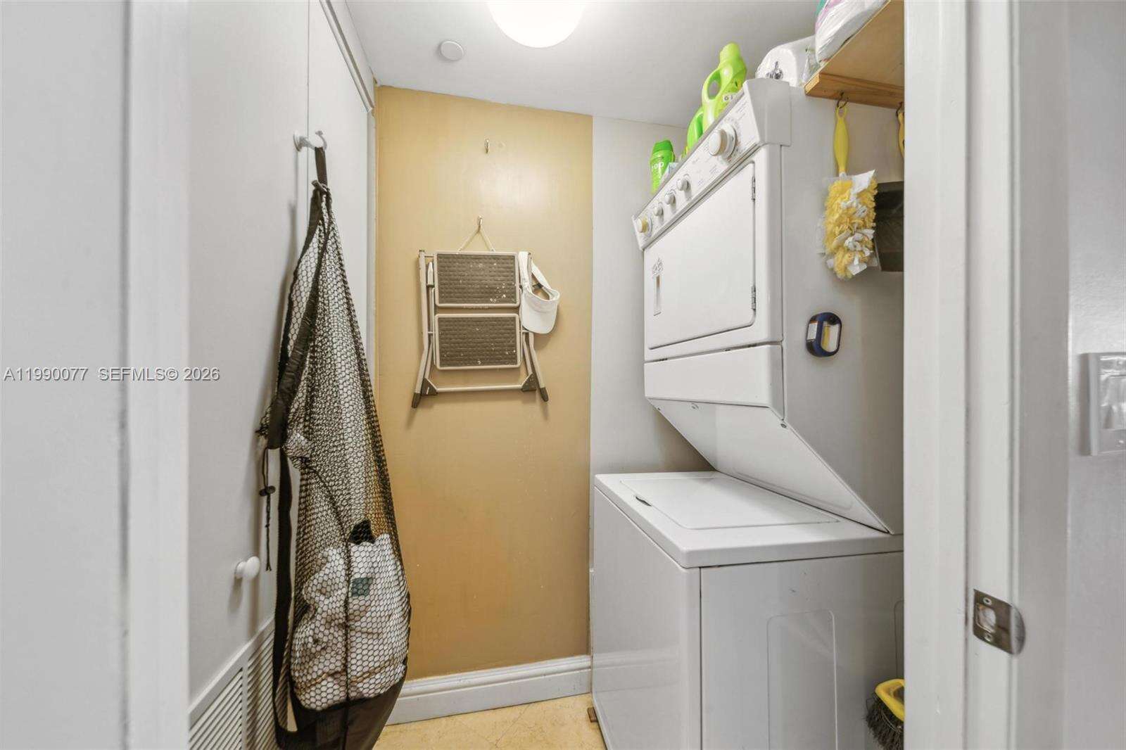 The Beach Club Two at 1830 Ocean Dr, Hallandale Beach, FL 33009 - For Rent photo 28