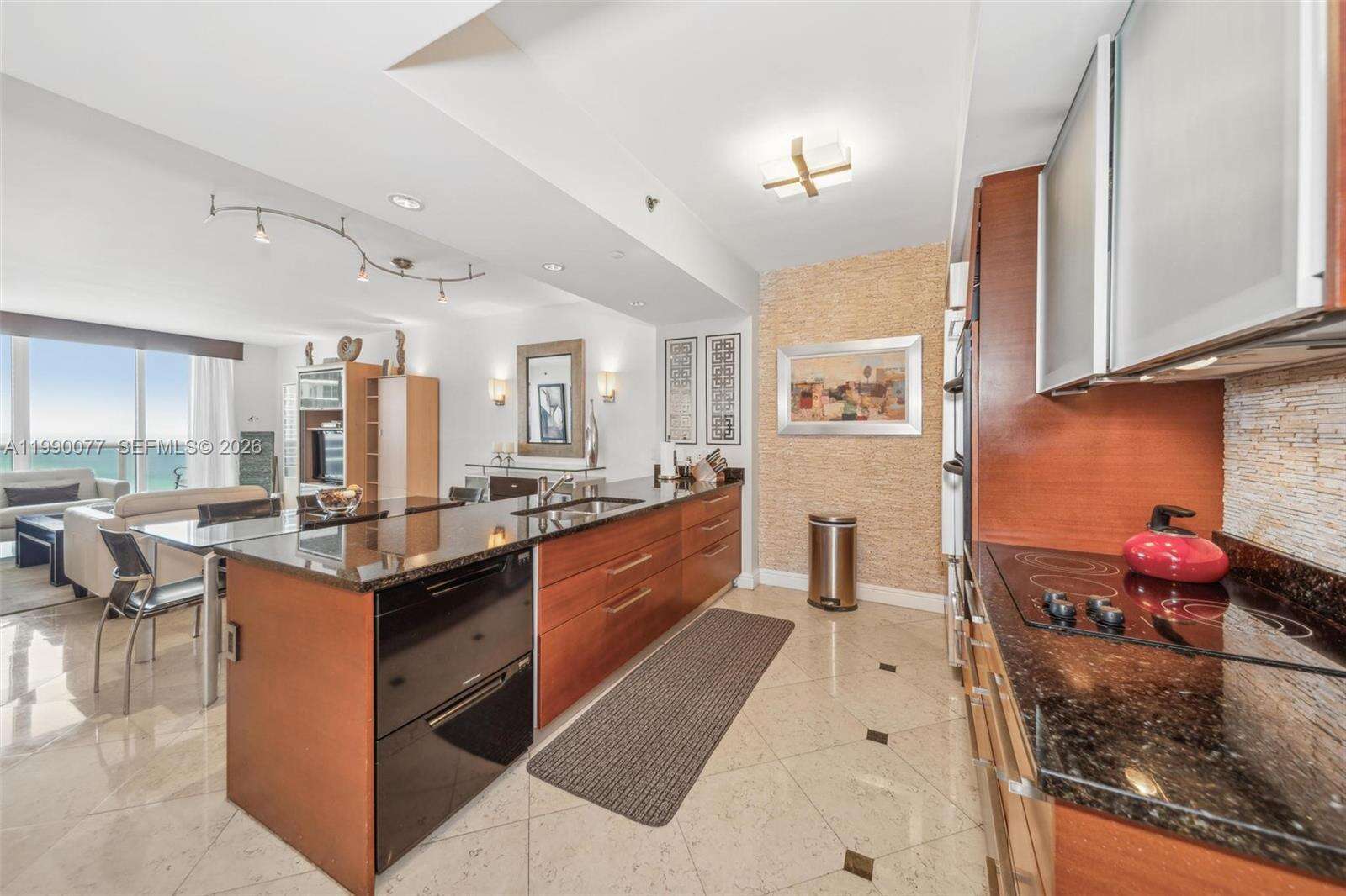 The Beach Club Two at 1830 Ocean Dr, Hallandale Beach, FL 33009 - For Rent photo 5