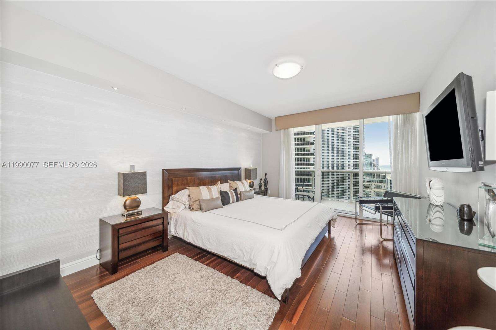 The Beach Club Two at 1830 Ocean Dr, Hallandale Beach, FL 33009 - For Rent photo 10