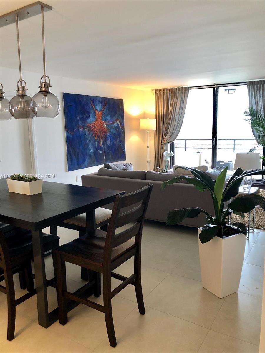 Brickell Bay Club at 2333 Brickell Ave, Miami, FL 33129 - For Rent photo 7