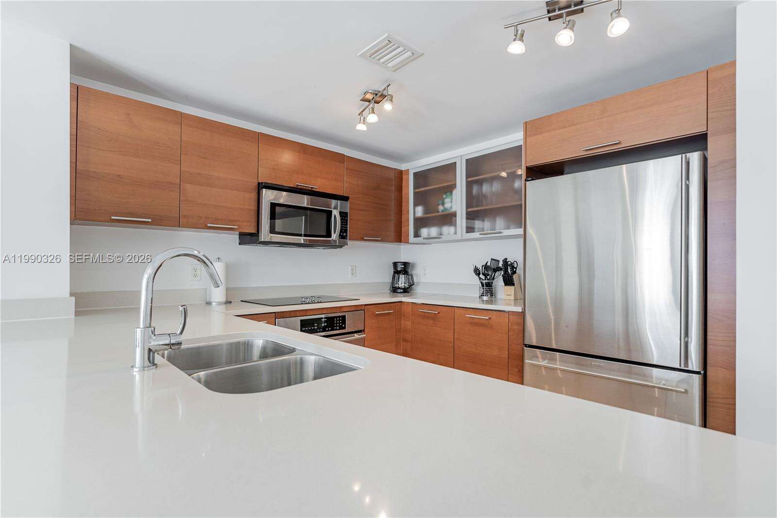 Midblock at 3250 1 Ave, Miami, FL 33137 - For Rent photo 11