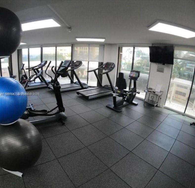 The Landmark at 20185 Country Club Dr, Aventura, FL 33180 - For Rent photo 22