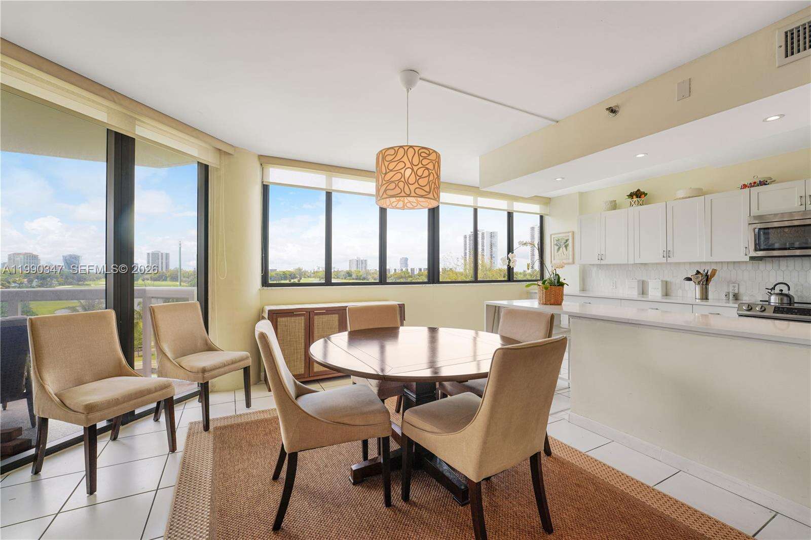 The Landmark at 20185 Country Club Dr, Aventura, FL 33180 - For Rent photo 7