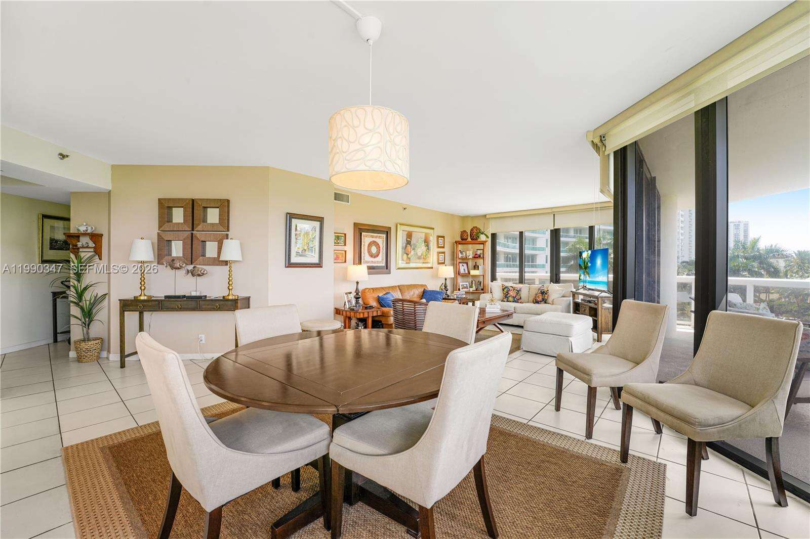 The Landmark at 20185 Country Club Dr, Aventura, FL 33180 - For Rent photo 9