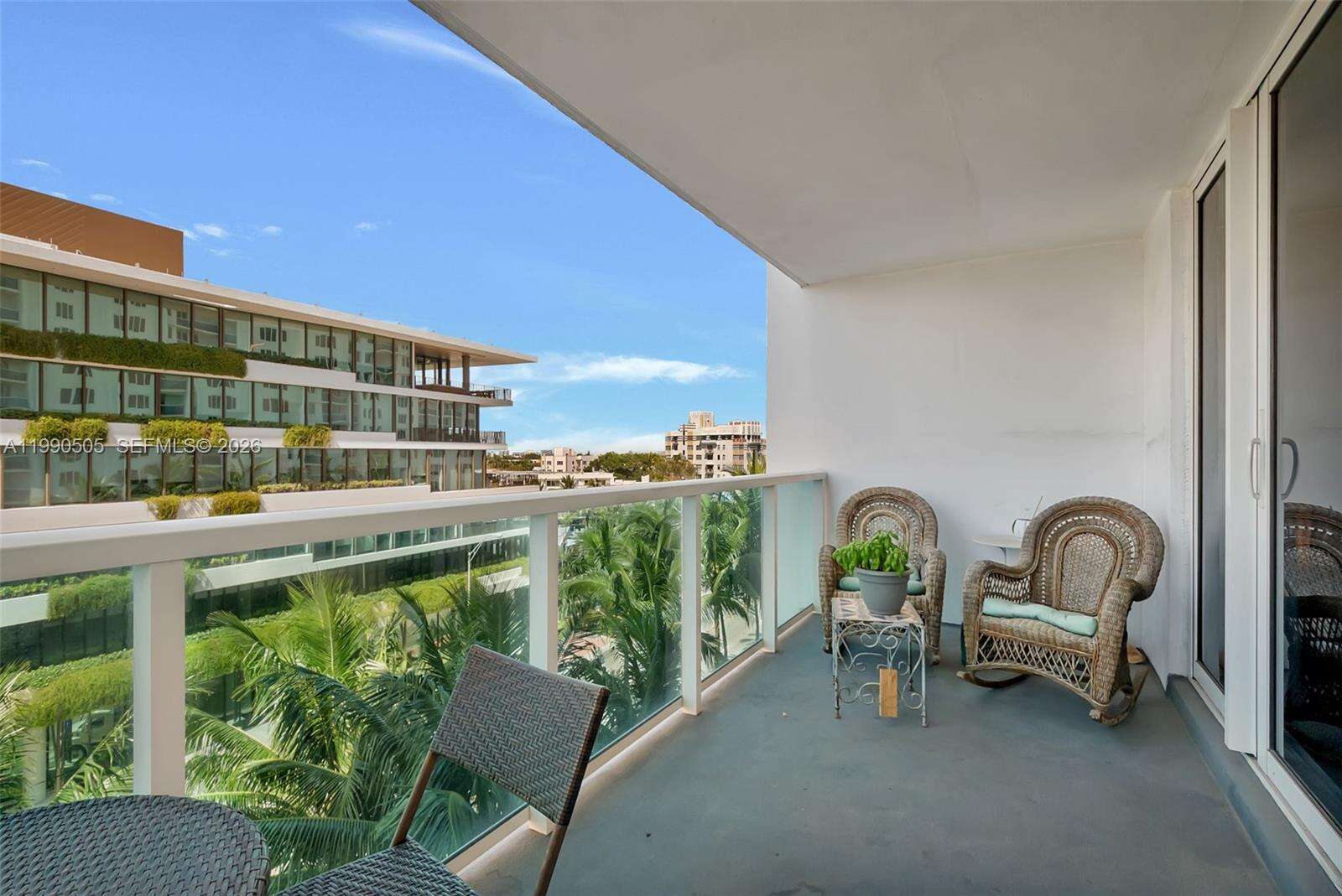 Roney Palace at 2301 Collins Ave, Miami Beach, FL 33139 - For Rent photo 13