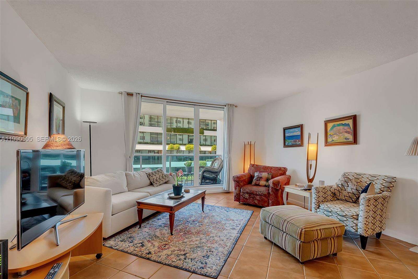 Roney Palace at 2301 Collins Ave, Miami Beach, FL 33139 - For Rent photo 10