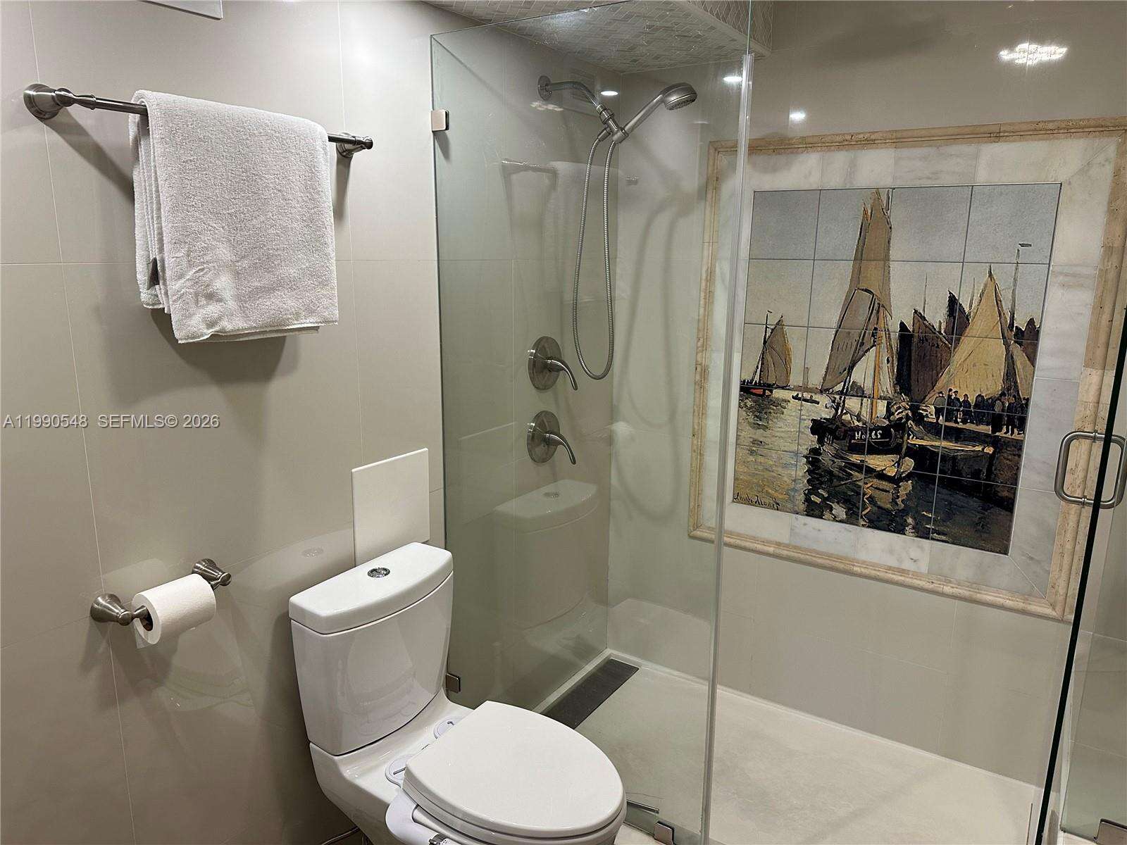 Maison Grande at 6039 Collins Ave, Miami Beach, FL 33140 - For Rent photo 13