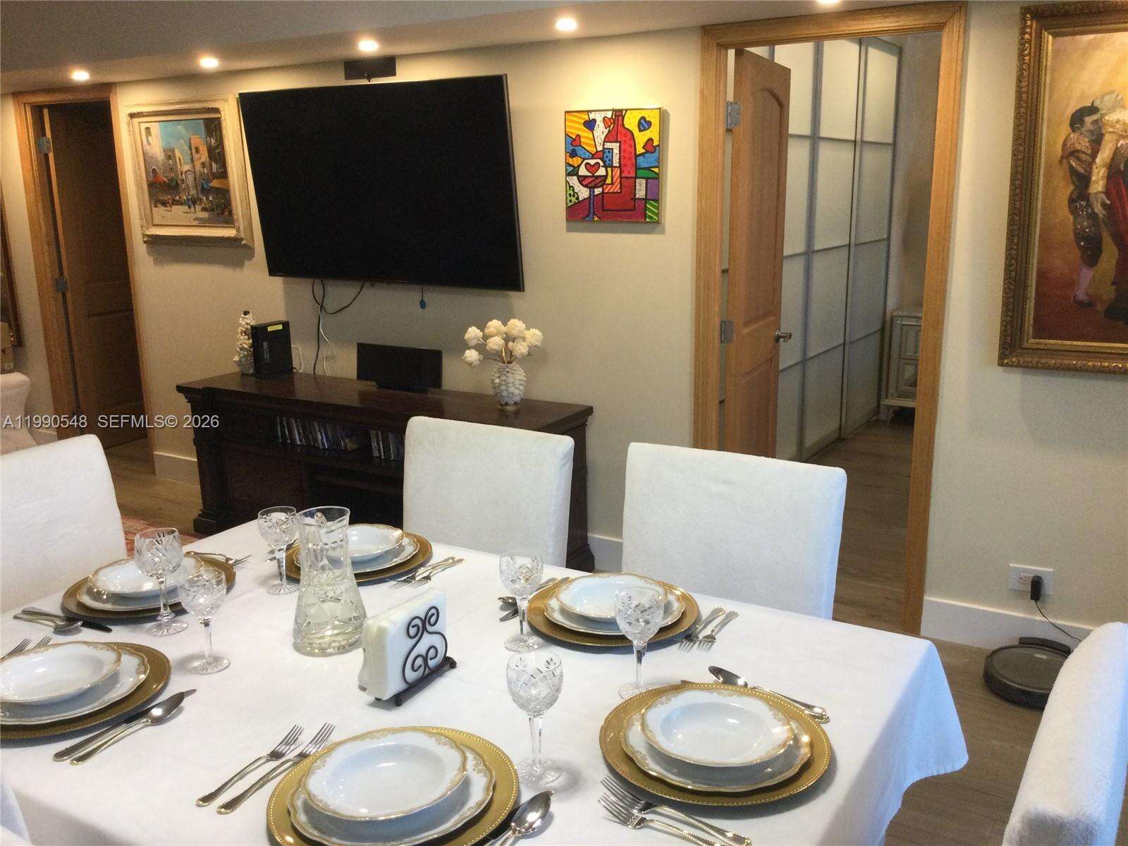 Maison Grande at 6039 Collins Ave, Miami Beach, FL 33140 - For Rent photo 16
