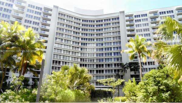 Flamingo South Beach at 1500 Bay Rd, Miami Beach, FL 33139 - For Rent photo 1