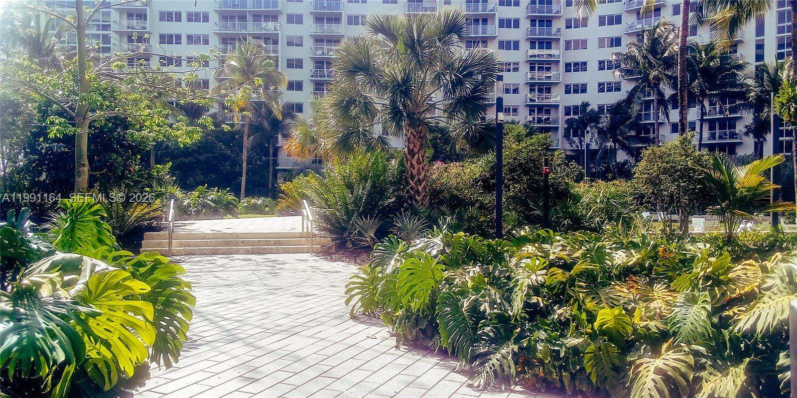 Flamingo South Beach at 1500 Bay Rd, Miami Beach, FL 33139 - For Rent photo 3
