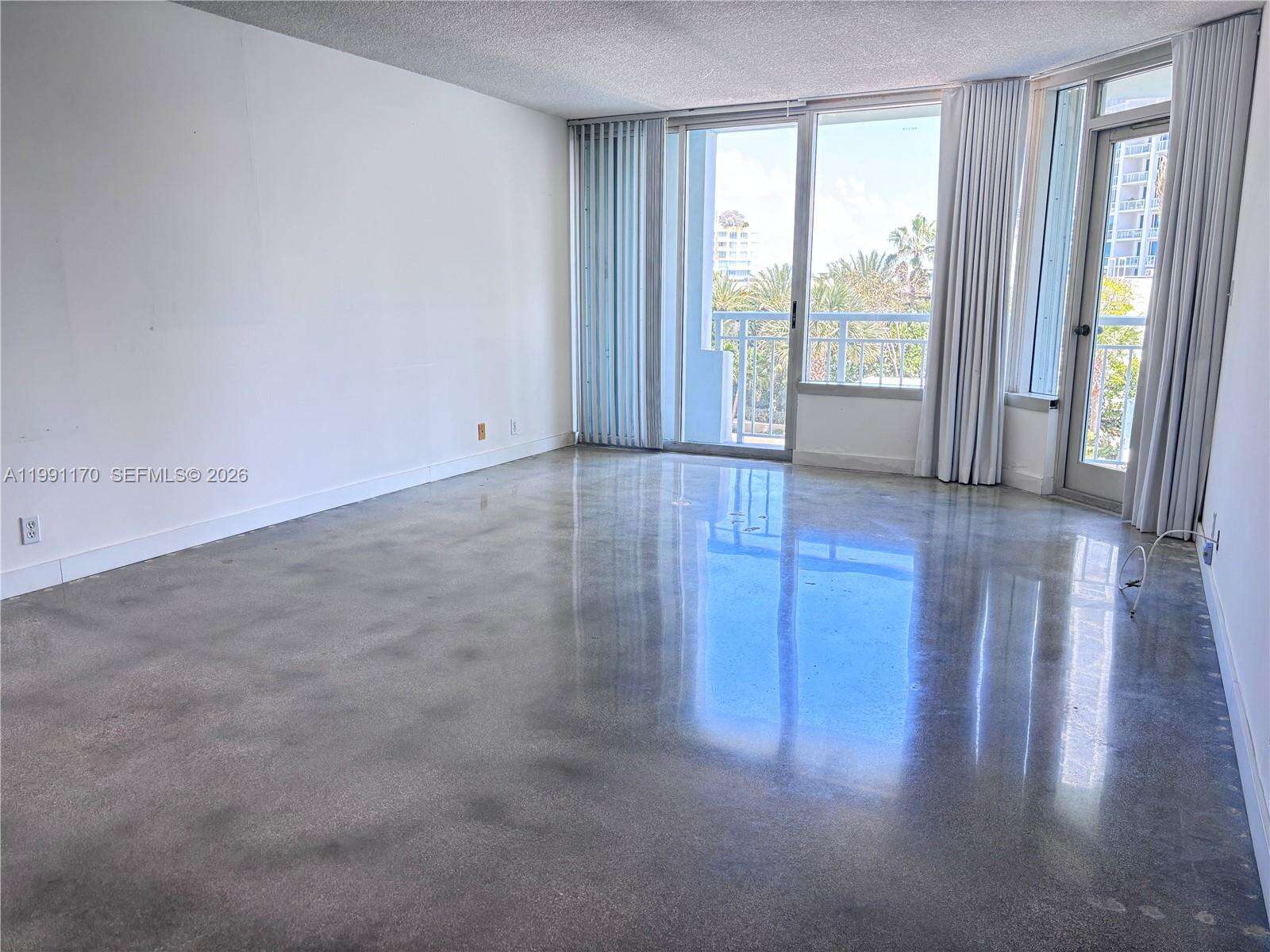 South Pointe Towers at 400 Pointe Dr, Miami Beach, FL 33139 - For Rent photo 2
