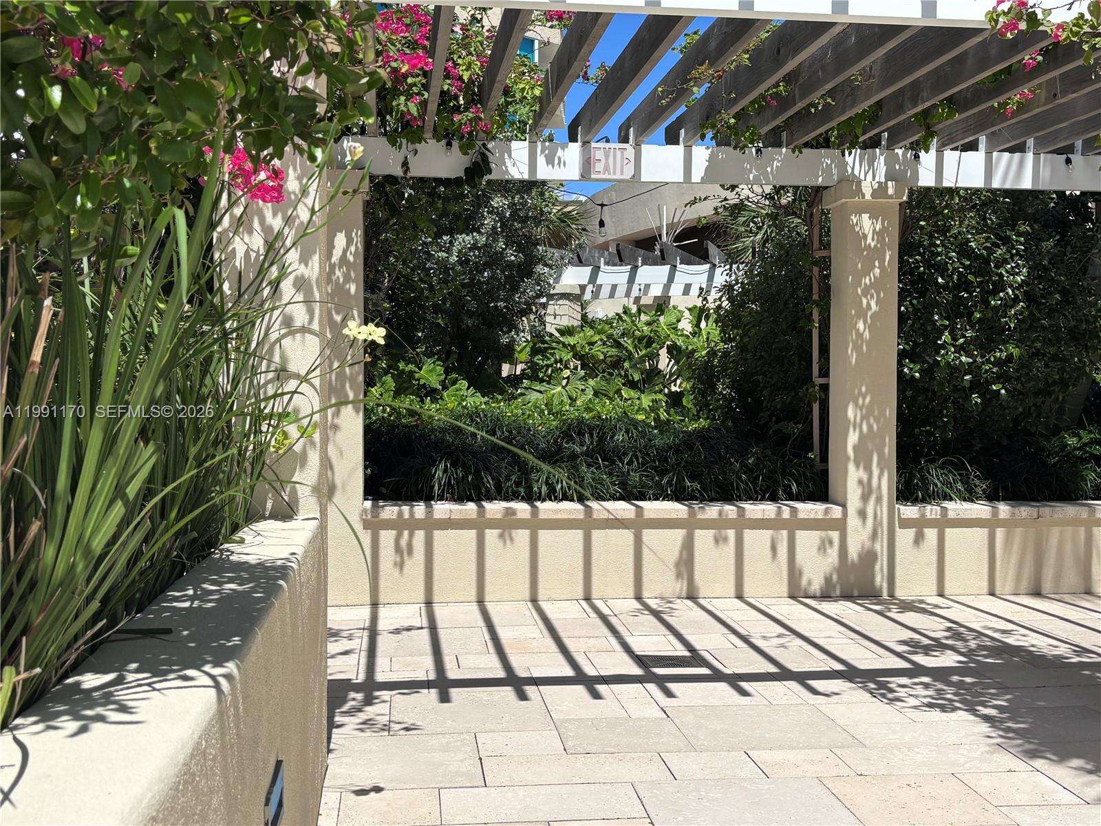 South Pointe Towers at 400 Pointe Dr, Miami Beach, FL 33139 - For Rent photo 30