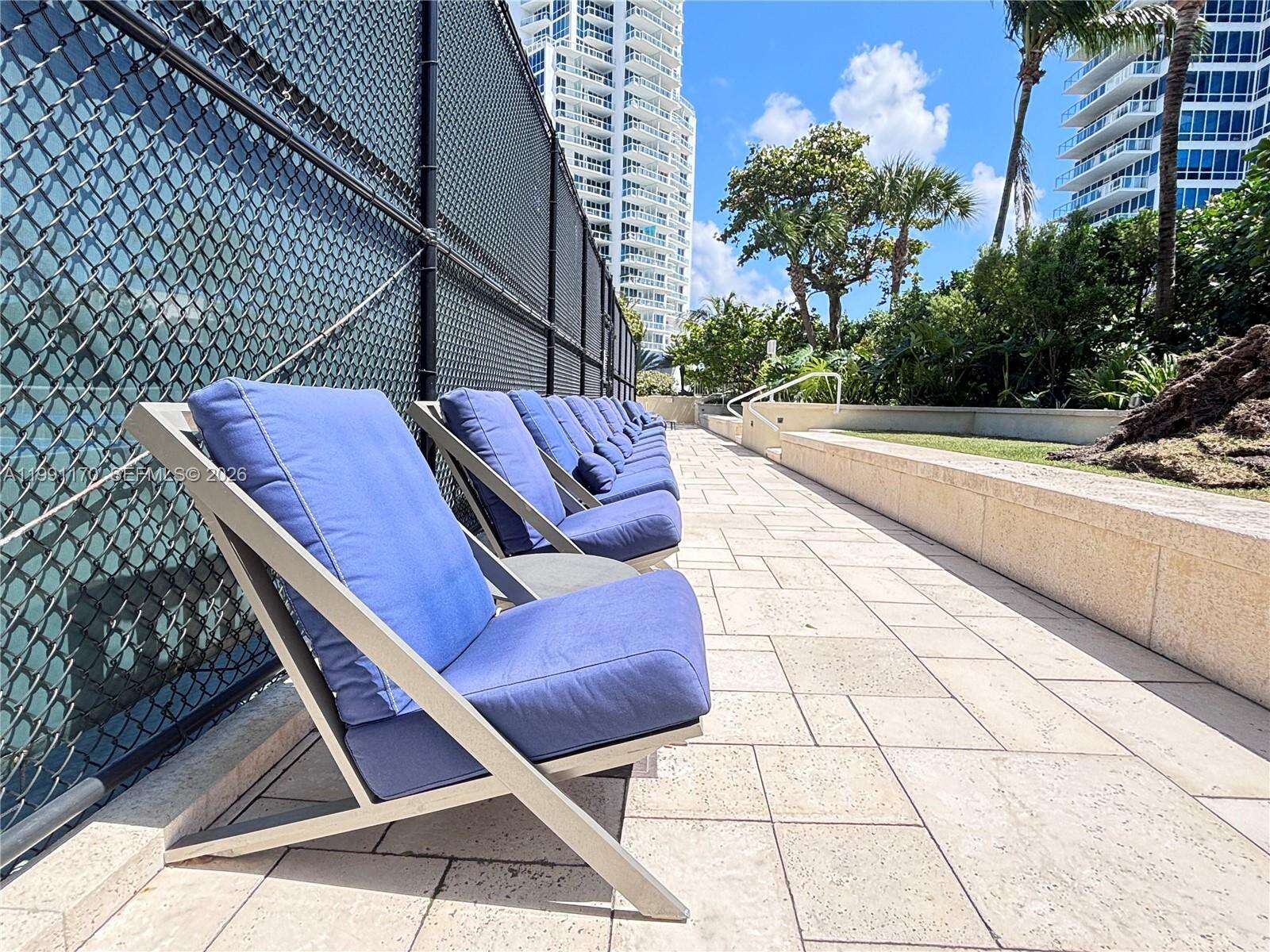 South Pointe Towers at 400 Pointe Dr, Miami Beach, FL 33139 - For Rent photo 42