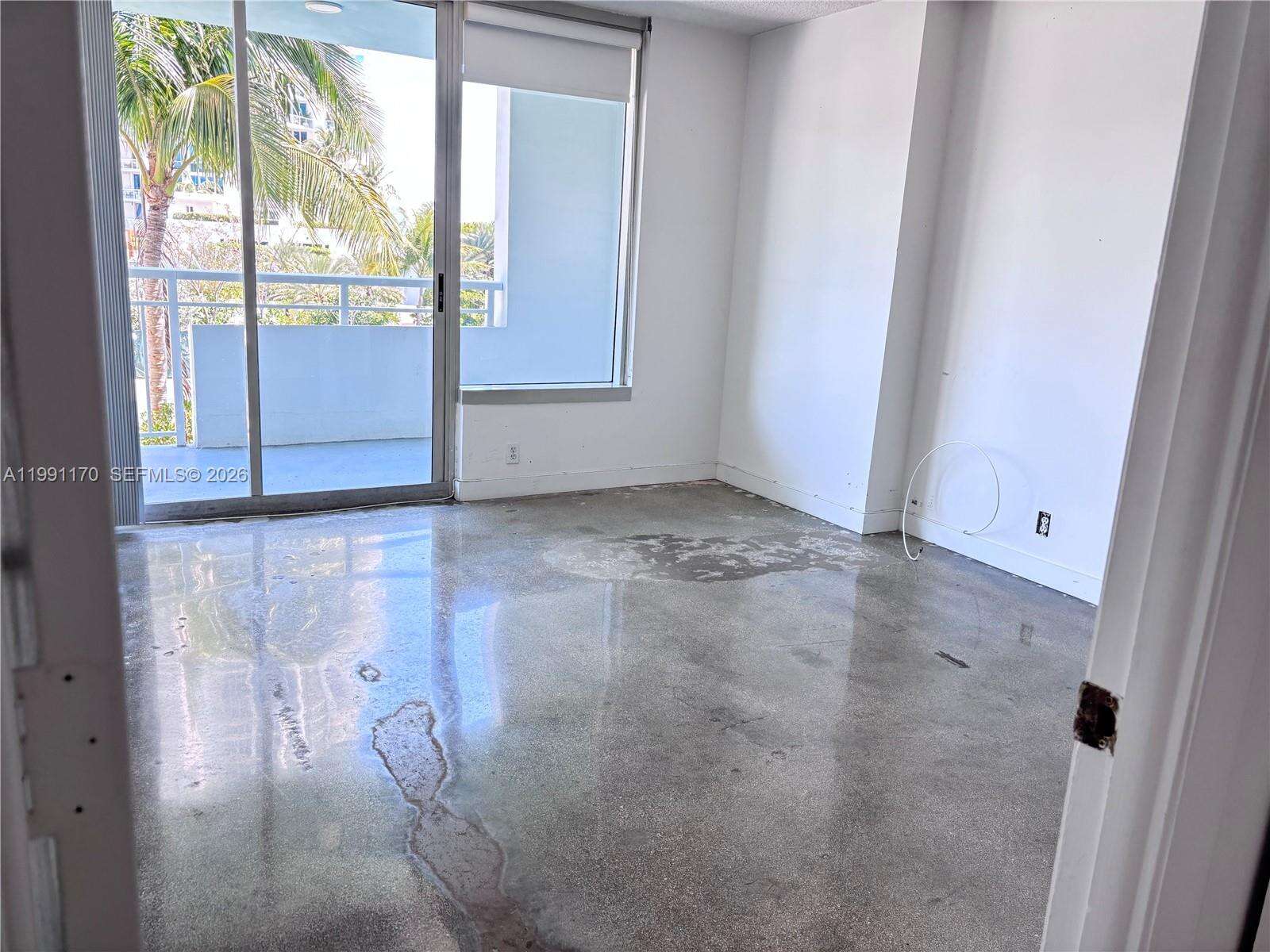 South Pointe Towers at 400 Pointe Dr, Miami Beach, FL 33139 - For Rent photo 6