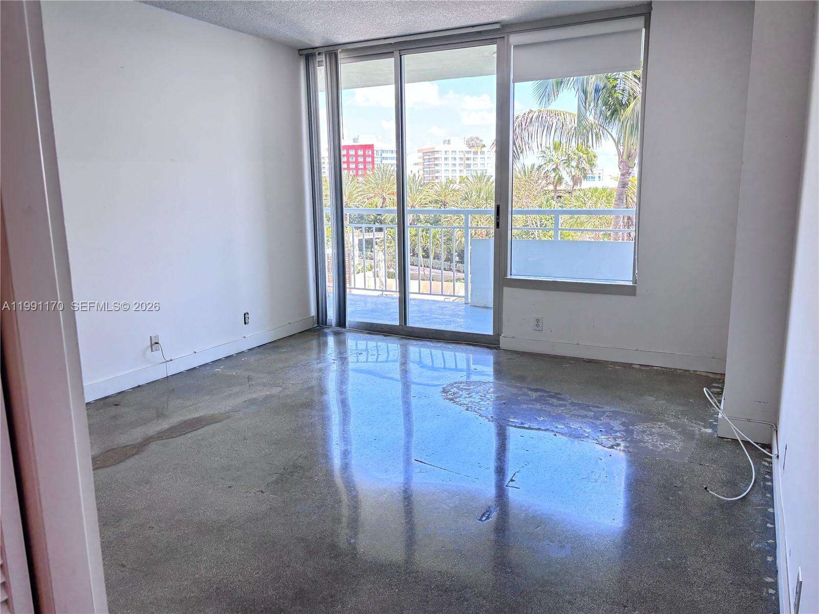 South Pointe Towers at 400 Pointe Dr, Miami Beach, FL 33139 - For Rent photo 7
