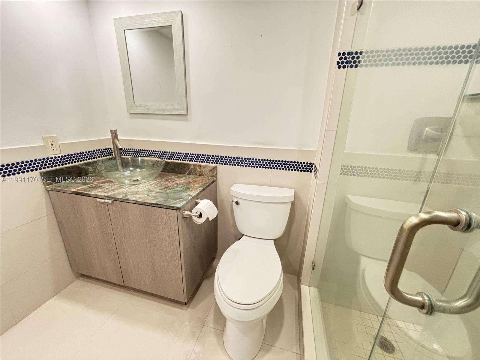 South Pointe Towers at 400 Pointe Dr, Miami Beach, FL 33139 - For Rent photo 10