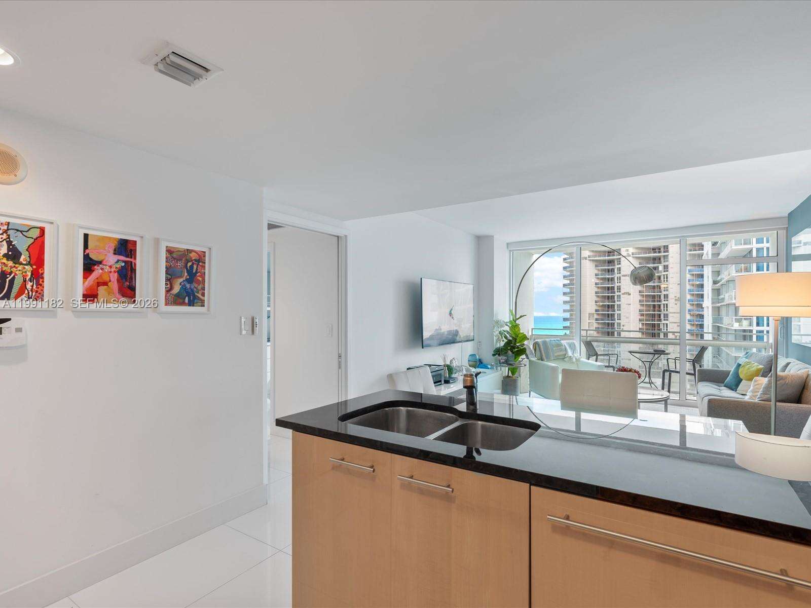 Central Carillon at 6801 Collins Ave, Miami Beach, FL 33141 - For Rent photo 6