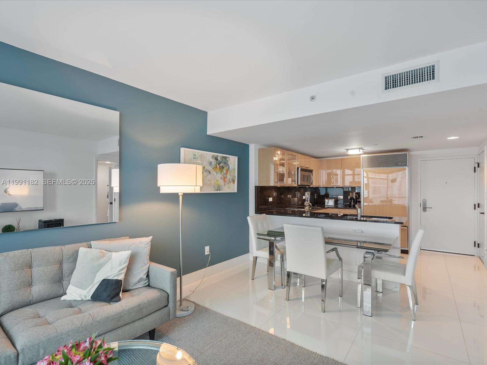 Central Carillon at 6801 Collins Ave, Miami Beach, FL 33141 - For Rent photo 10